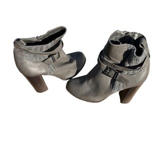 Juicy couture Los Angeles boots